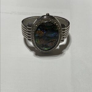 Elegant Silver and Abalone Shell Bracelet